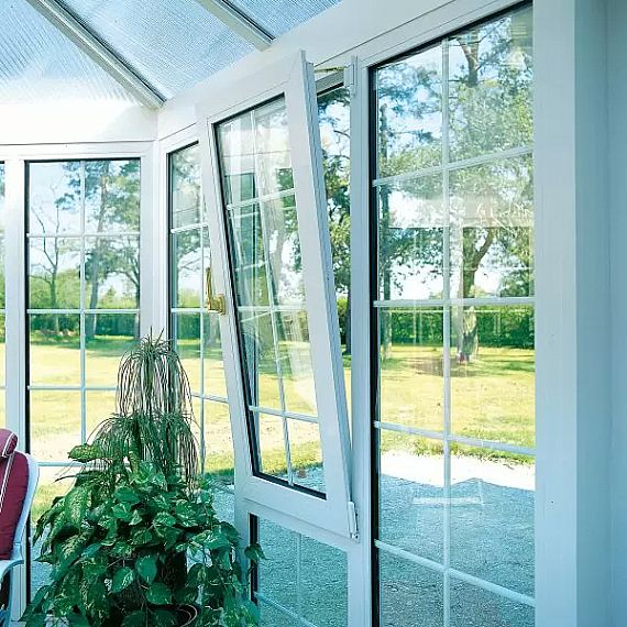 French tilt and turn windows